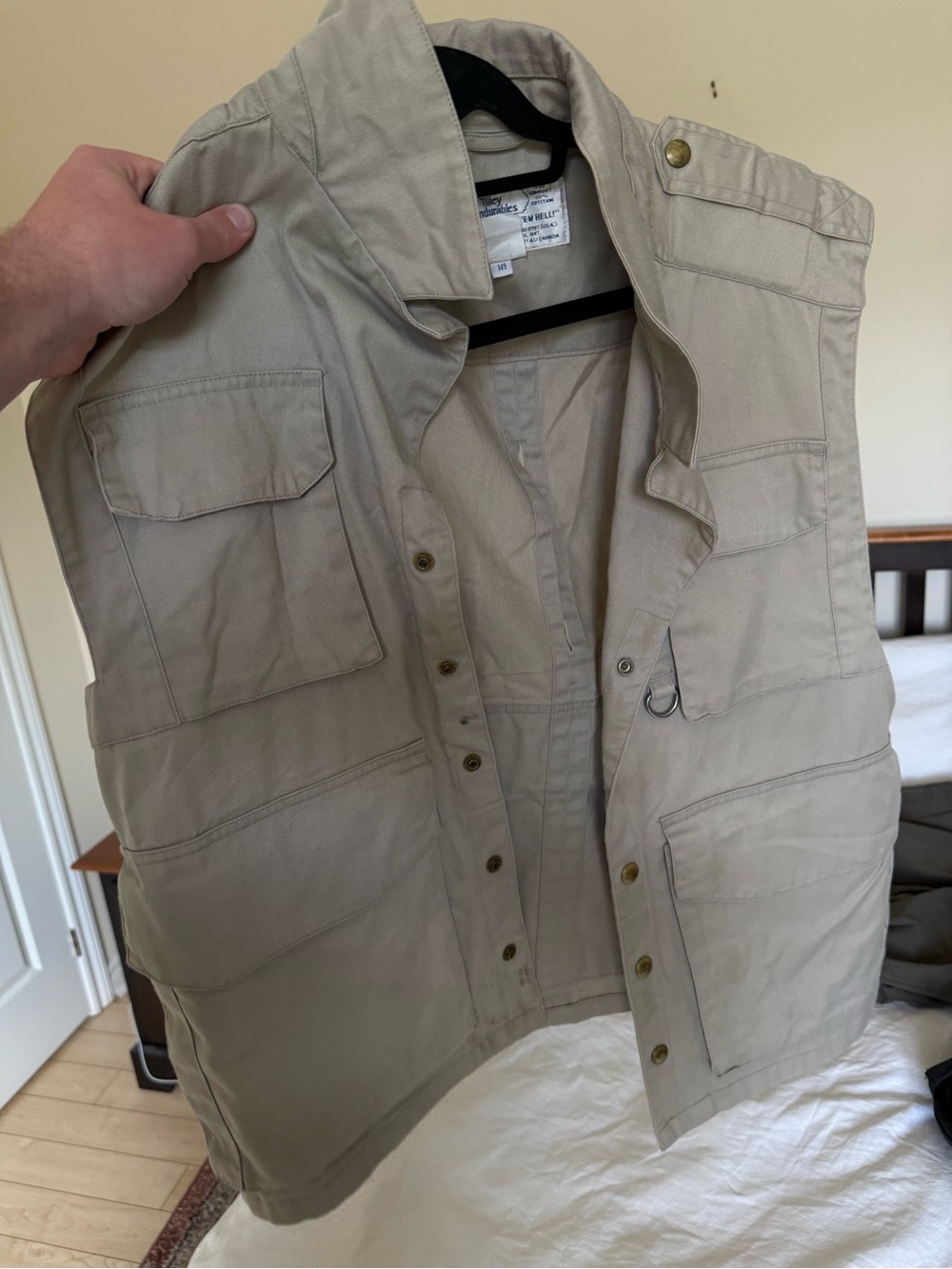 Tilley Endurables fly fishing hiking canvas vest (L/XL)